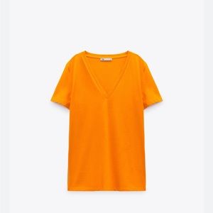 ***NEW*** Zara t-shirt in orange